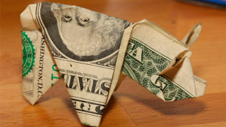 Illustration for article titled Why You Don't Pay a Ticket with 137 Dollar Bills Folded into Origami Pigs